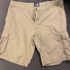 The North Face men’s cargo shorts